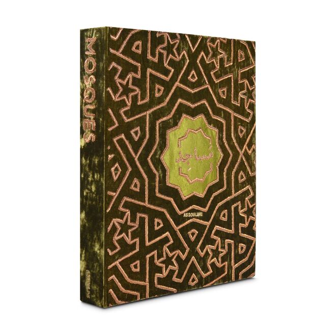 ‘Mosques: The 100 Most Iconic Islamic Houses of Worship’, edição especial, de Bernard O’Kane, 232 páginas, €3500, Assouline
