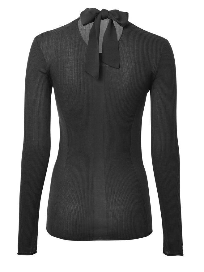 Camisola (costas), €49,99, H&M Conscious Exclusive
