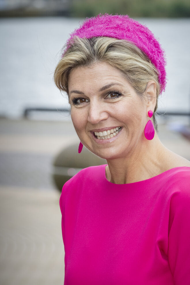 A rainha Máxima de visita à região de Urk, na Holanda em junho de 2017.