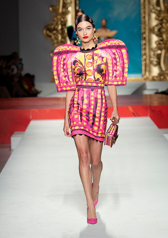 Moschino primavera-verão 2020