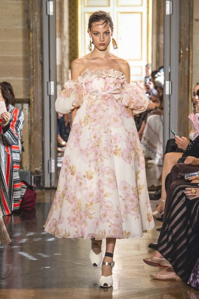 Giambattista Valli primavera-verão 2020