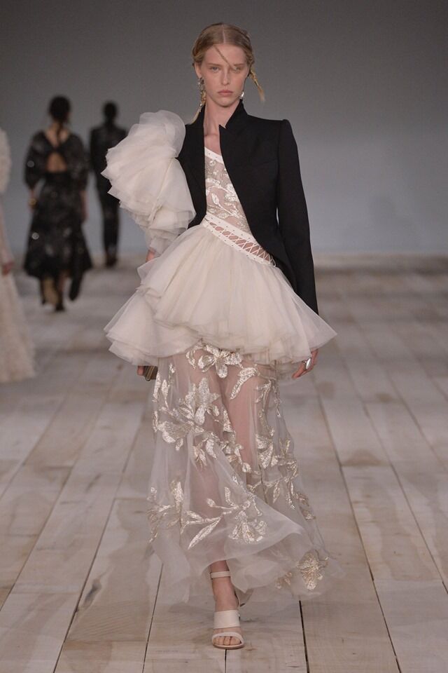 Alexander McQueen primavera-verão 2020