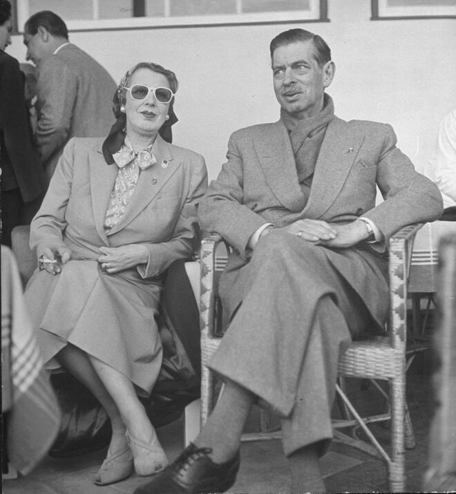 Rei Carol II e Elena Lupescu