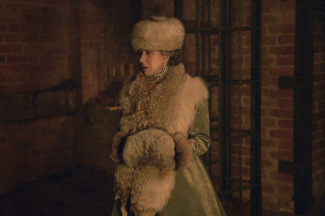 Helen Mirren é Catarina II da Rússia