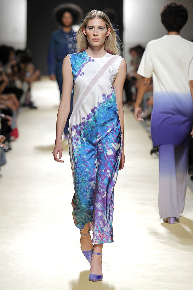 awaytomars-modalisboa-collective-primavera-verao-2020