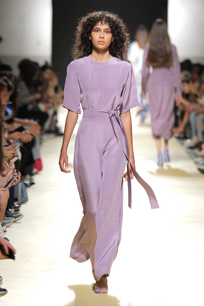 awaytomars-modalisboa-collective-primavera-verao-2020