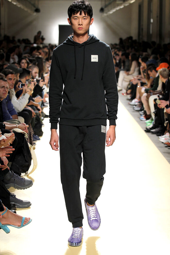 awaytomars-modalisboa-collective-primavera-verao-2020