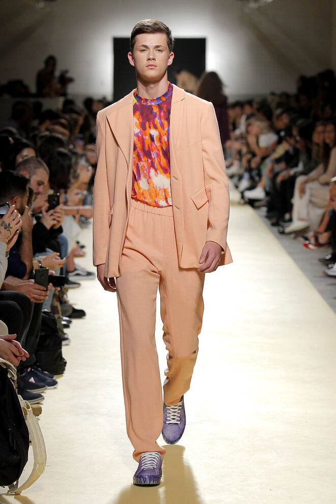 awaytomars-modalisboa-collective-primavera-verao-2020