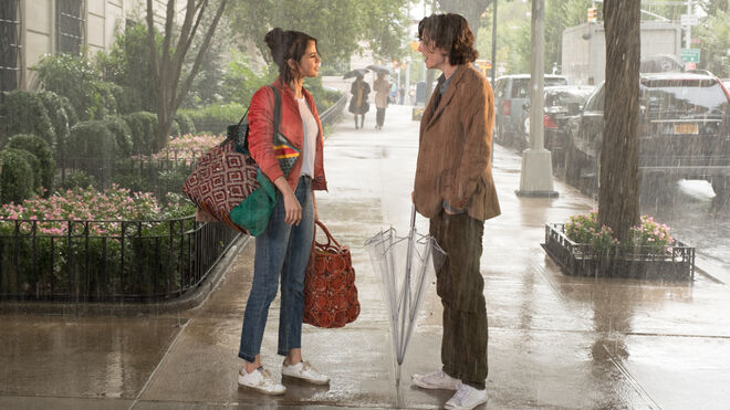 Selena Gomez e Timothée Chalamet são Chan e Gatsby Welles