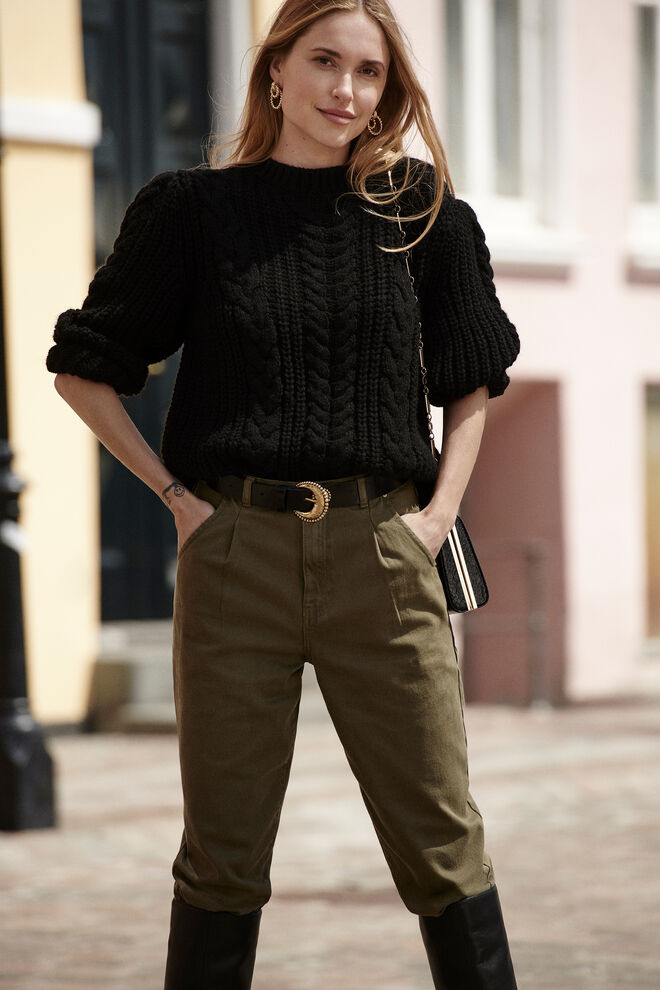 Pernille Teisbaek é uma das protagonistas da campanha #BEanICON da Mango, para o outono/inverno 2019/20.