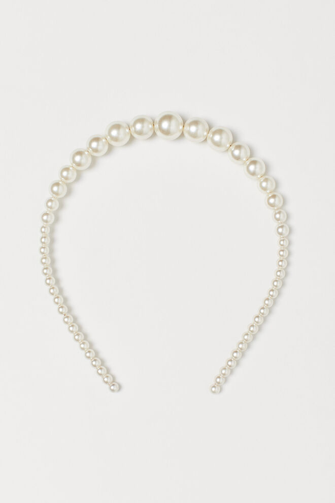 Bandolete, €7,99, H&M 