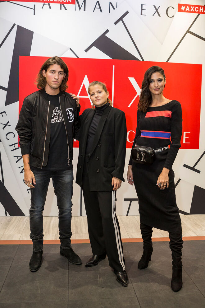 Miguel Marques da Costa, Marta Flores e Sara Sampaio na apresentação da coleção Armani Exchange outono-inverno 2019