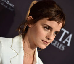Emma Watson e 13 celebridades que são solteiras (e muito felizes)