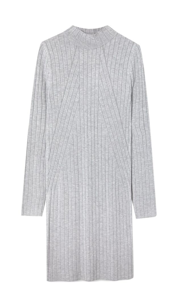 Vestido, €19,99, Stradivarius