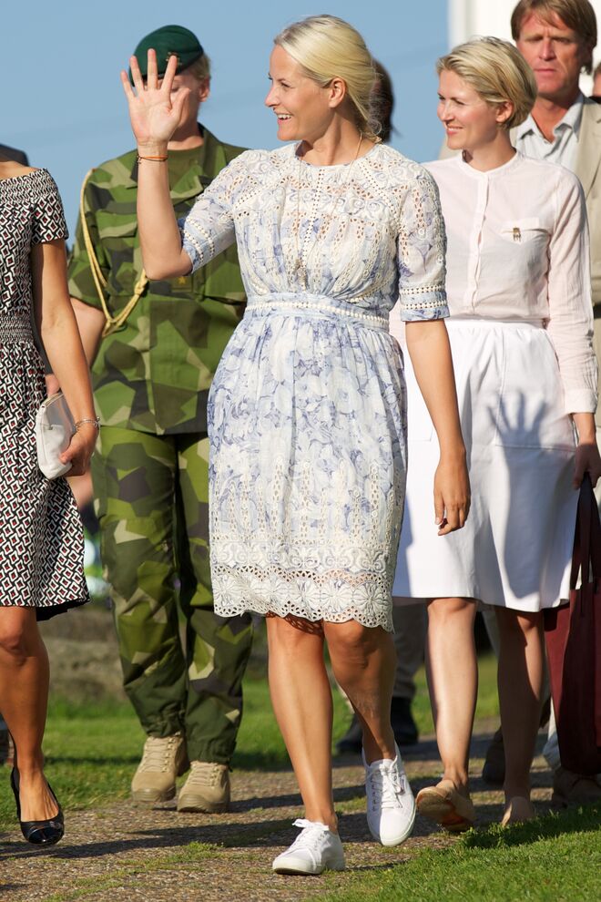 A princesa Mette-Marit da Noruega em Stromstad, Suécia, a 22 de agosto de 2015