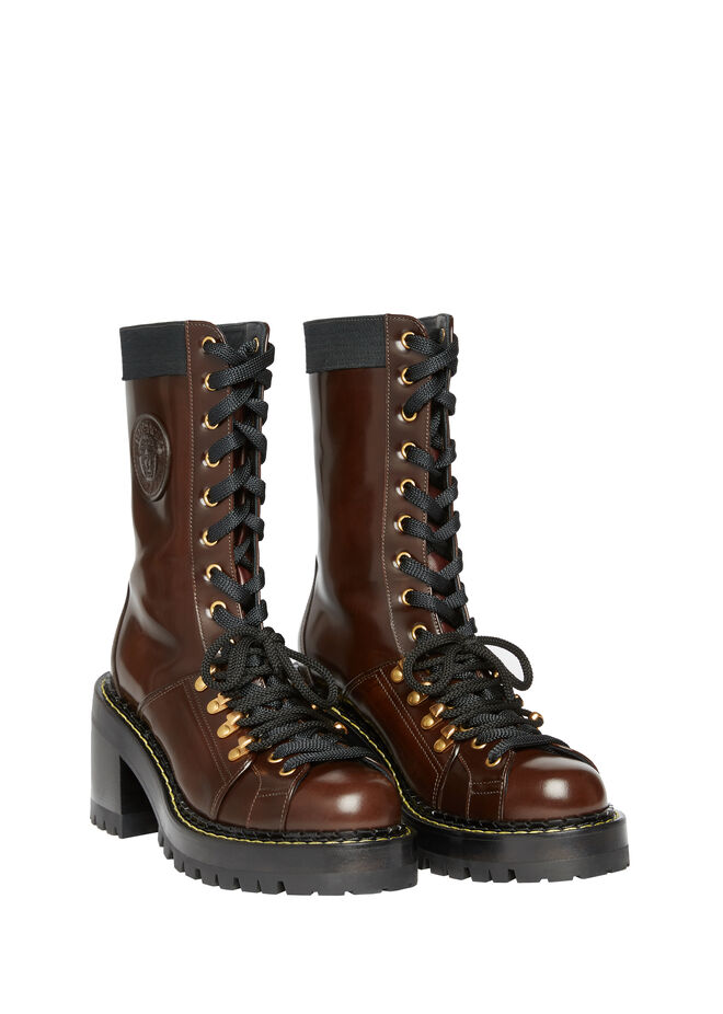 Botas, Versace (preço sob consulta)