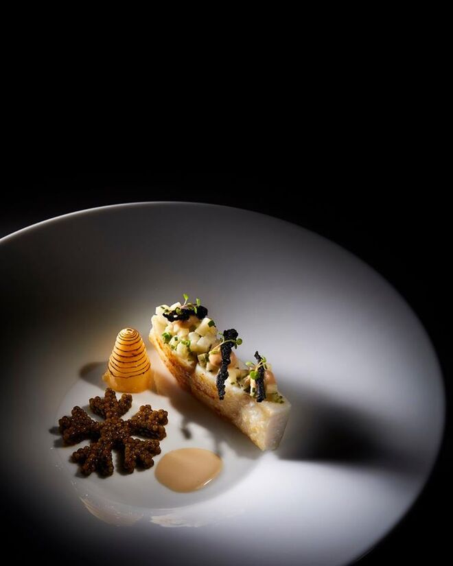 2 estrelas Michelin: Ocean (chef Hans Neuner, Alporchinhos)