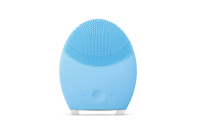 Dispositivo de limpeza facial Luna 2 com 25% de desconto, de €169 por €126,75, Foreo, em www.foreo.com