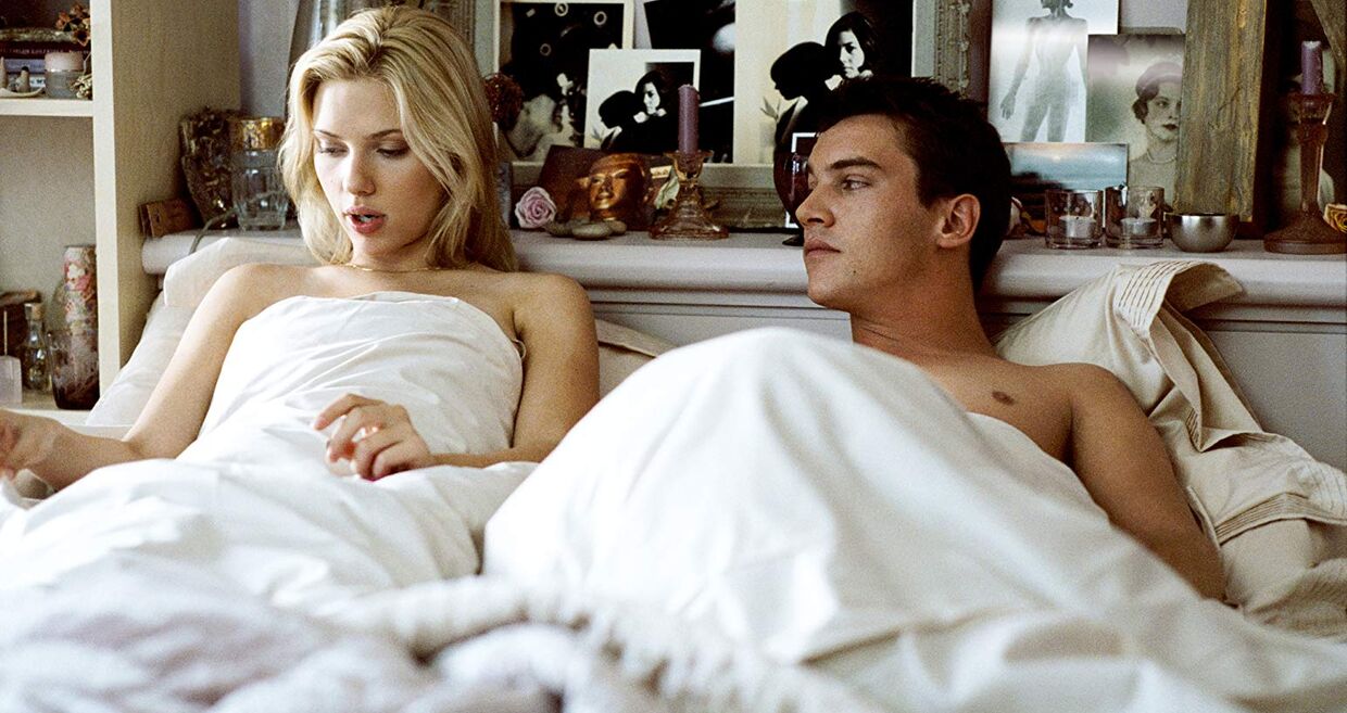 Match Point (2005)