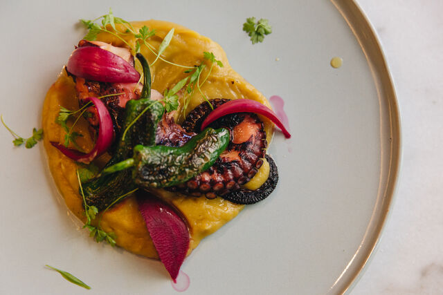 Blue, no The Vintage Hotel & Spa