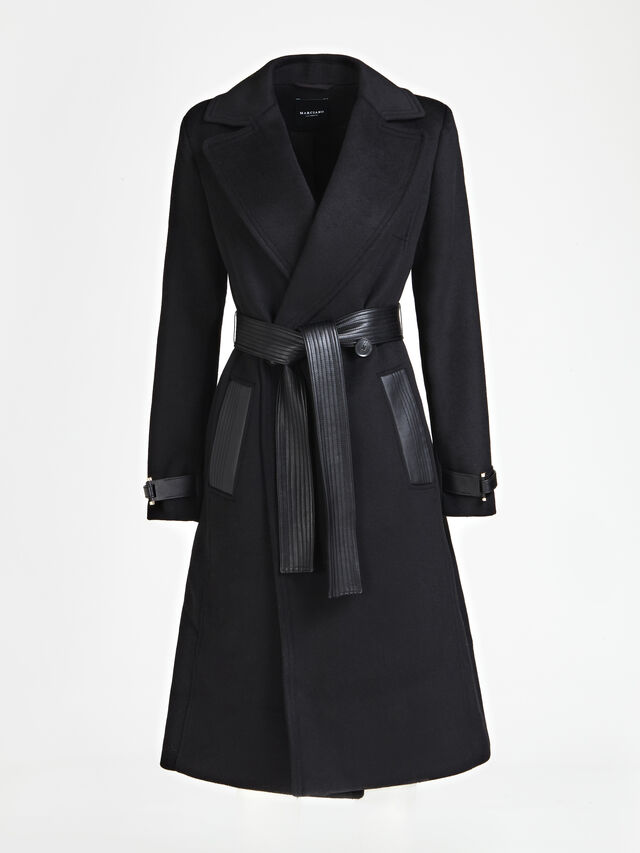 Casaco, €299, Marciano.