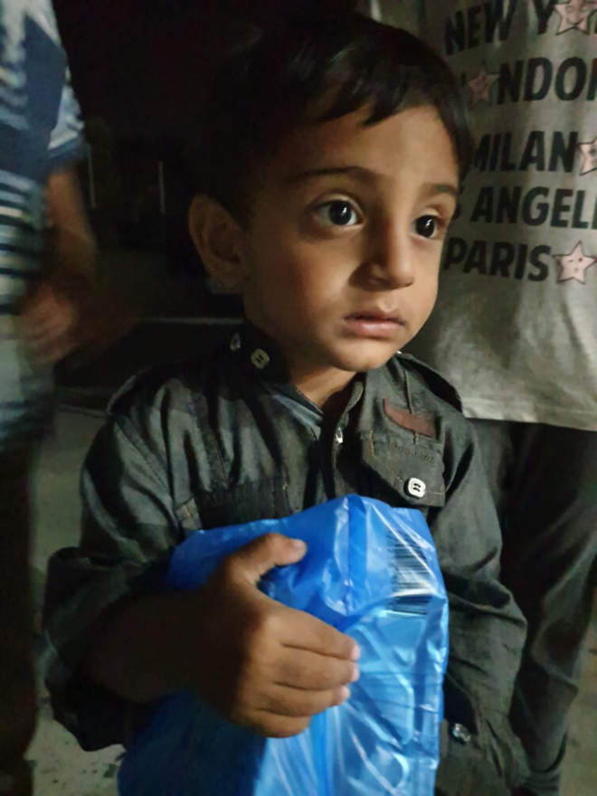 Vidas Esquecidas, uma exposição de fotografia que retrata a experiência de Dulce Machado Moria em Lesbos.