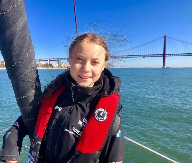 Greta Thunberg no rio Tejo