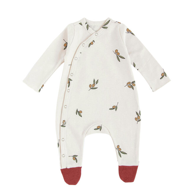 Fato para bebé, €42, Little Adventurers Organic Store, em www.little-adventurers.com