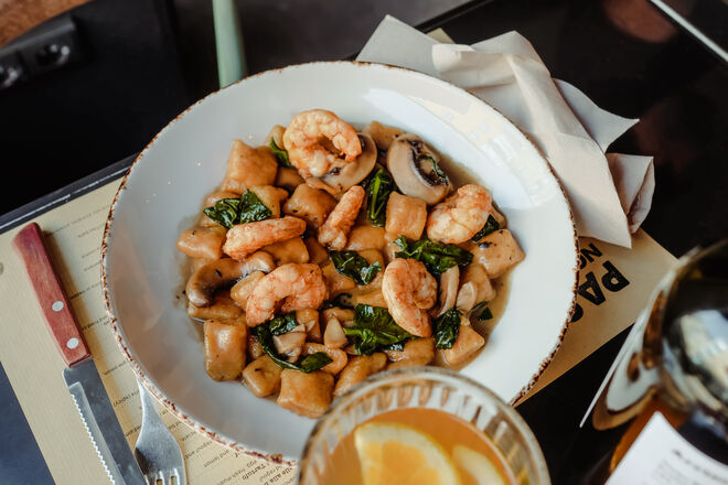 Gnocchi di zucca con gamberi e rosmarino do Pasta Non Basta