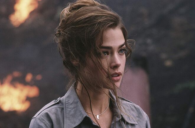 #64 Denise Richards como Dra. Christmas Jones em ‘007 - O Mundo Não Chega’ (1999)