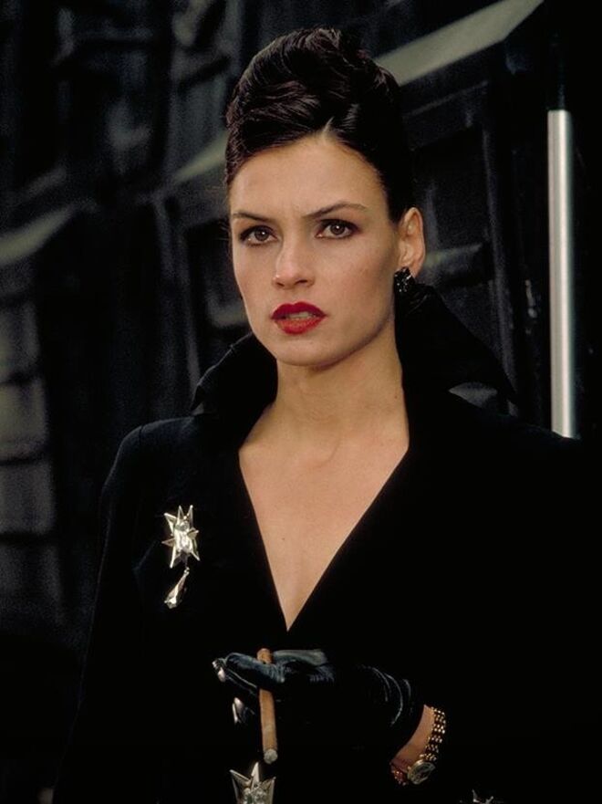 #59 Famke Janssen como Xenia Onatopp em ‘007 – GoldenEye’ (1995)