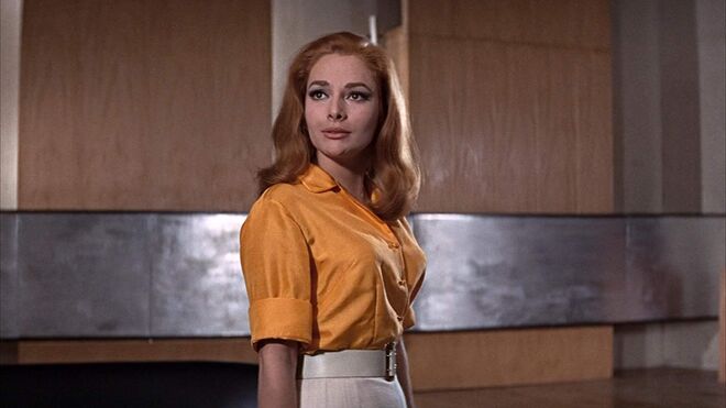 #20 Karin Dor como Helga Brandt em ‘007 - Só Se Vive Duas Vezes’ (1967)