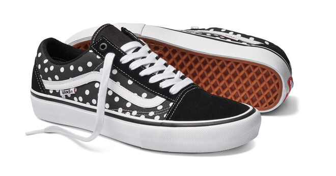 Ténis da coleção exclusiva Vans x Baker, €90, Vans
