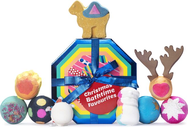 Christmas Bathtime Favourites, 1,7 Kg, €65, Lush
