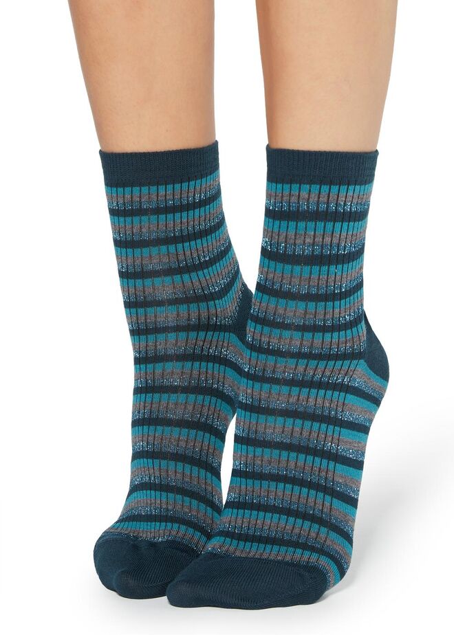 Meias, €3,95, Calzedonia