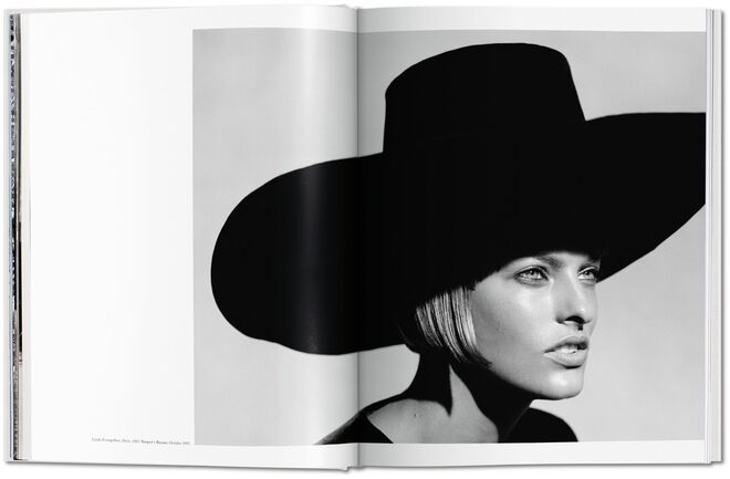 Imagem do interior do livro Peter Lindbergh ‒ Dior, da editora Taschen. 