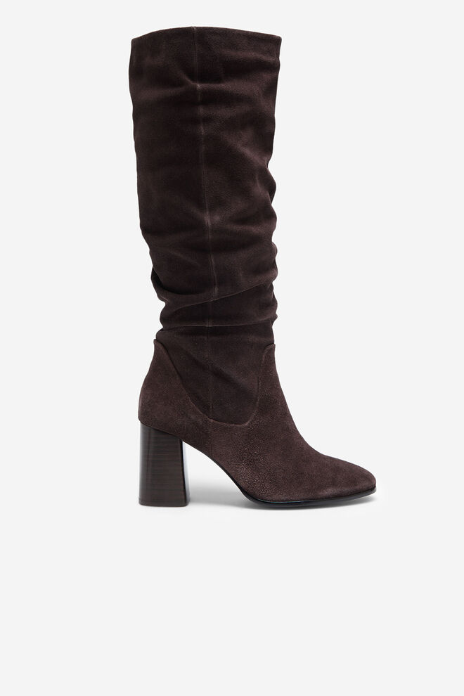 Botas, €79,90, Cortefiel 