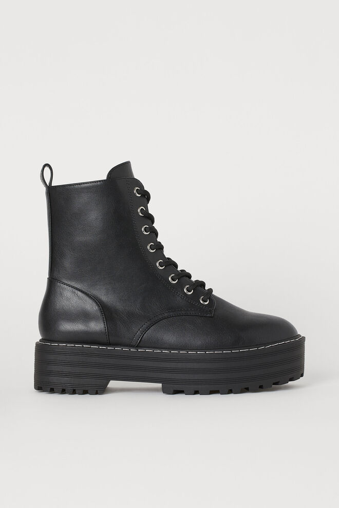 Botas, €34,99, H&M 