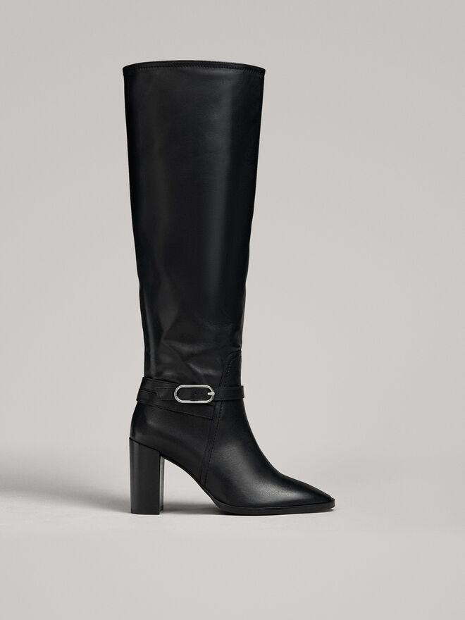 Botas, €159, Massimo Dutti 
