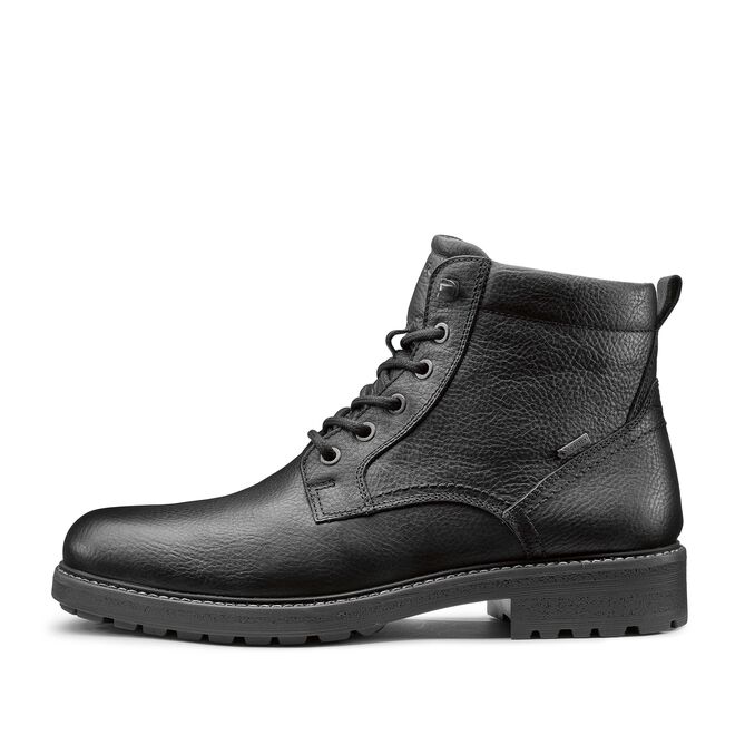 Sapatos homem, €129,50, ara