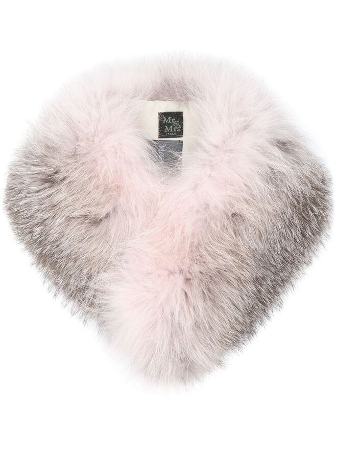 Estola em pelo, €1020, Mr&Mrs Italy, em farfetch.com 