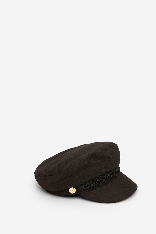 Boina em lã, €14,99, Springfield 