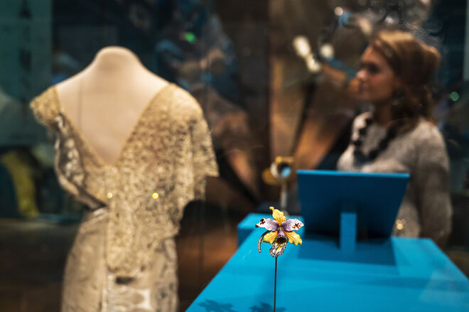 Interior da exposição Jewels! The Glitter of the Russian Court, no Hermitage Museum de Amesterdão.