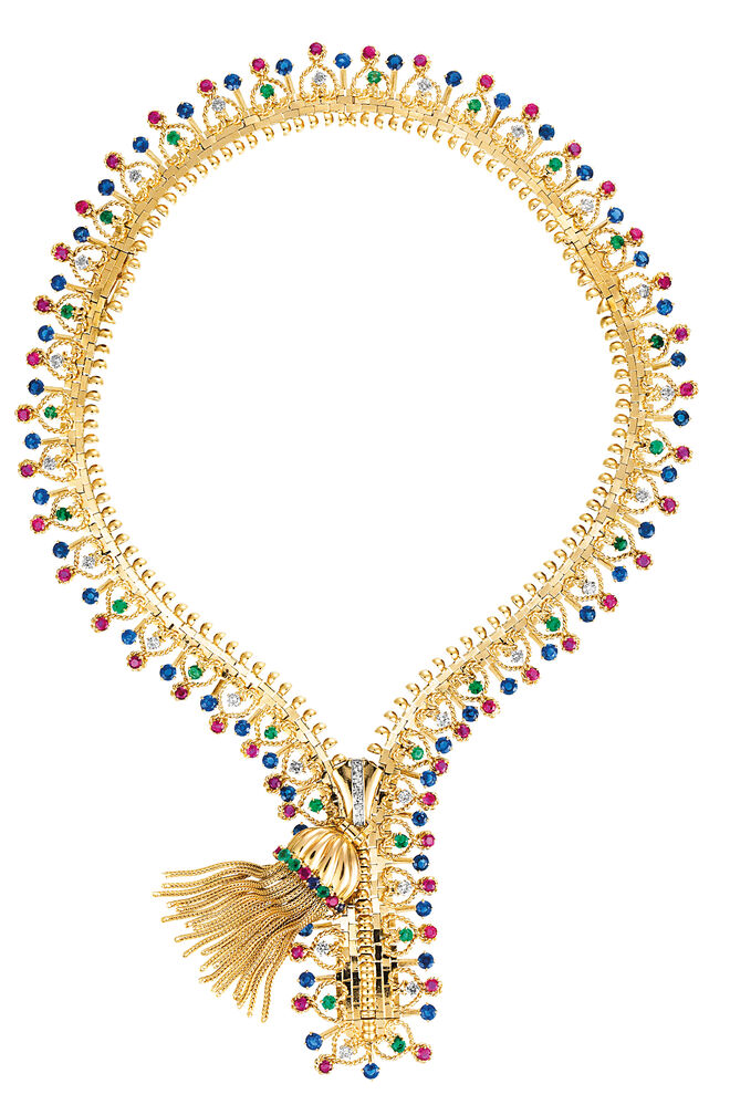 Colar Zip, Van Cleef & Arpels, 1951. Na exposição Van Cleef & Arpels – Time, Nature, Love no Palazzo Reale em Milão.