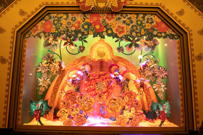 As montras das galerias Lafayette, Paris.