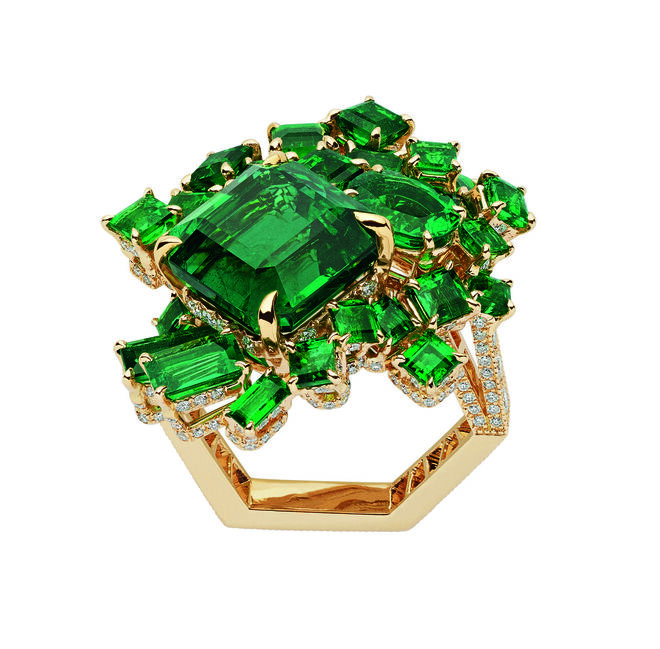 Anel Vert Sinople Emerald da coleção Gem Dior em ouro com diamantes e esmeraldas, Dior (preço sob consulta)