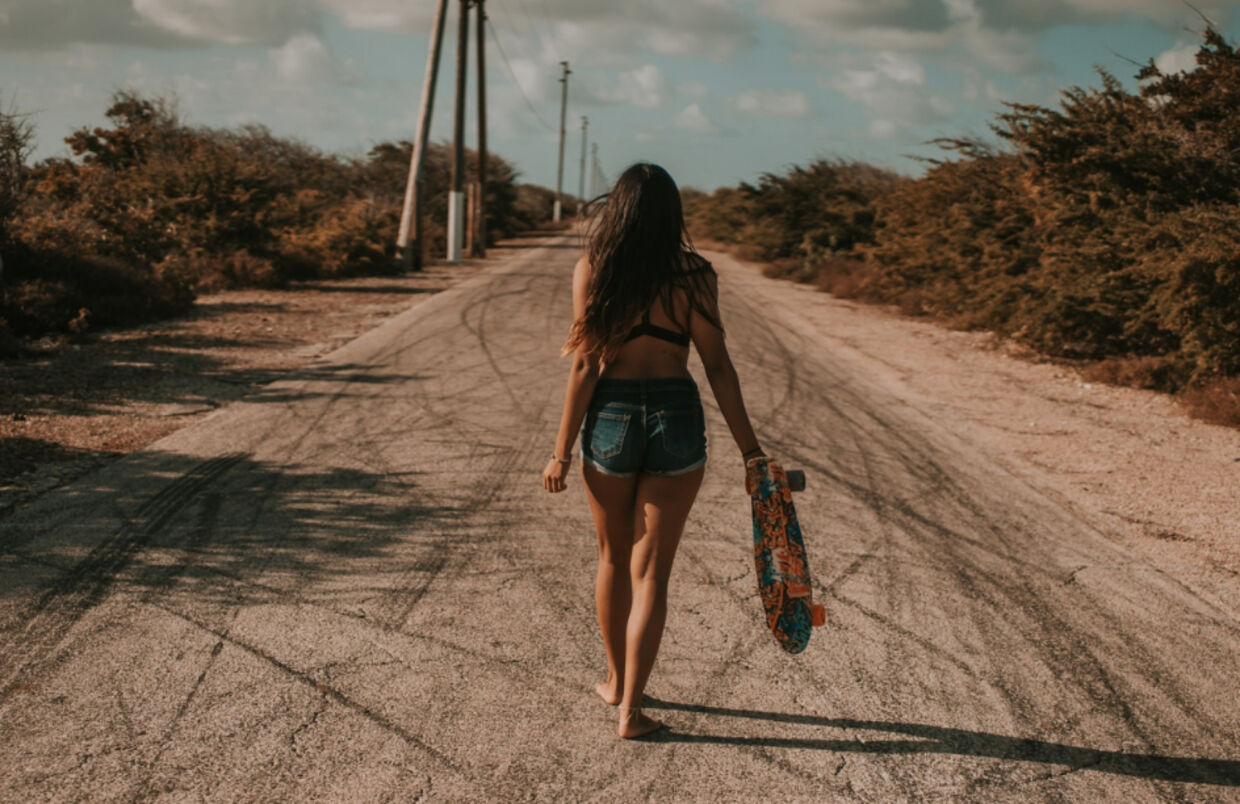 Andar descalça é a melhor coisa que pode fazer pelo seu corpo