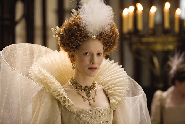 Vencedor do Óscar de Melhor Guarda-roupa em 2008: Elizabeth: the Golden Age, por Alexandra Byrne.