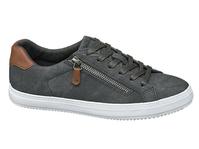 Sapatilhas Graceland, €22,99, Deichmann