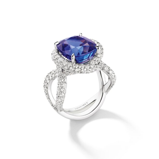 Anel Liens d'Amour em ouro branco com diamantes e espinela, Chaumet 